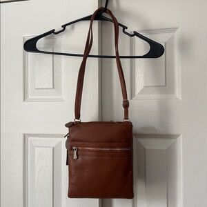 NWT Giani Bernini Triple-Zip Pebble Leather Dasher Crossbody